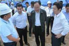 市长马懿检查指导陇海路项目工作
