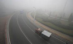 公路工程监理提倡绿色施工管理应对雾霾
