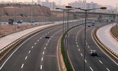 道路、桥梁工程项目副经理主要负责什么？甲级公路工程监理公司告诉你